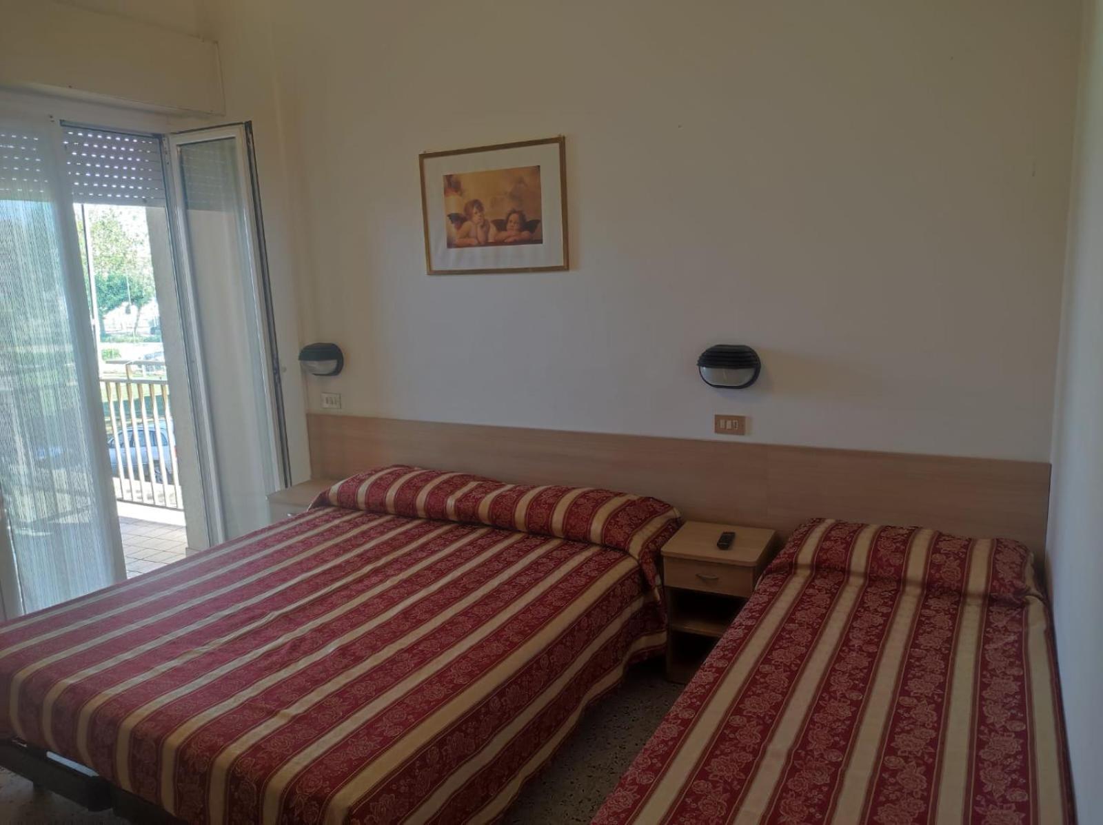 Hotel Diana